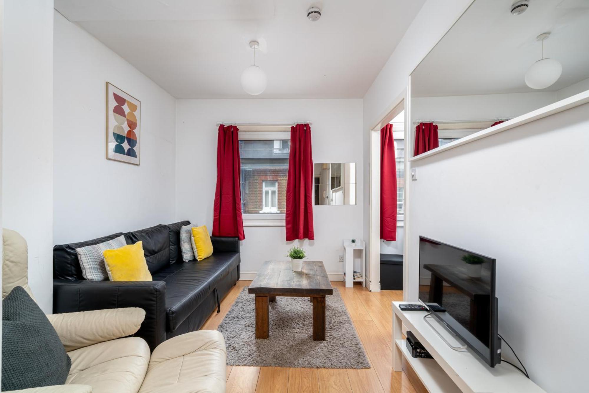 Carnaby & Oxford Street - Central Soho - One Bedroom - Double Bed & Sofabed * London